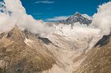 Seiten Gletscher der bereits abgeschmolzen ist